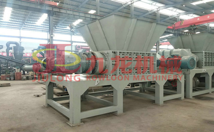 廢舊金屬破碎機(jī)